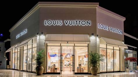 louis vuitton perú|louis vuitton lima plaza.